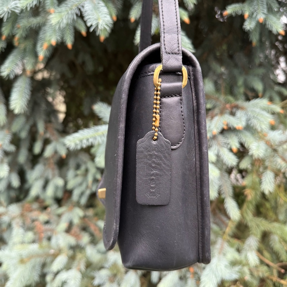 VINTAGE COACH Companion Flap Black 9076 Crossbody Turnlock Leather Shoulder Bag - Picture 2 of 8